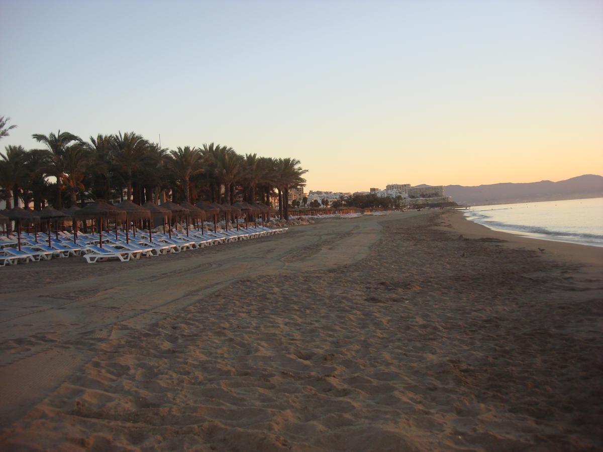 Apartamento Holidays On The Beach Torremolinos Exteriér fotografie